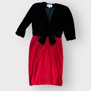 Vintage Oscar de La Renta | Black Velvet Dress | Black and red designer | Miss O